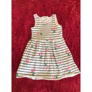 🎉 5 for $20 🎉 4-6 H&M cherry dress